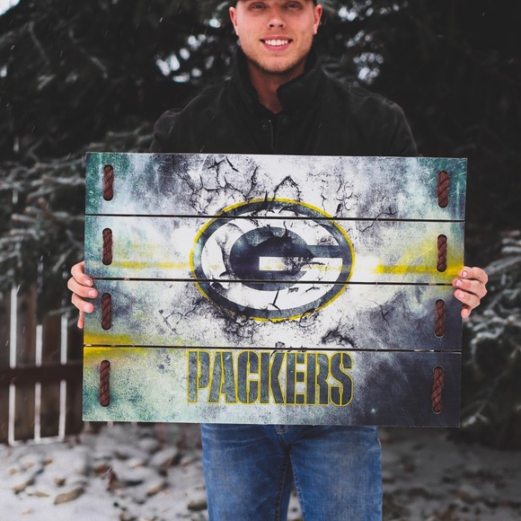 Green Bay Packers Sign 18”x25” - Picture 3 of 4